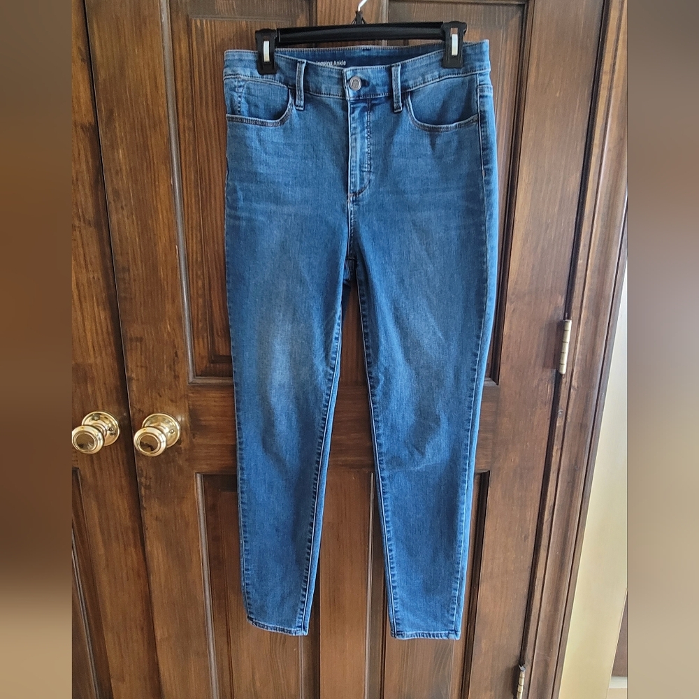 Talbots Slim Fit Dark Wash Skinny Jeans Sz  6 W 30 R 10.5 L 27